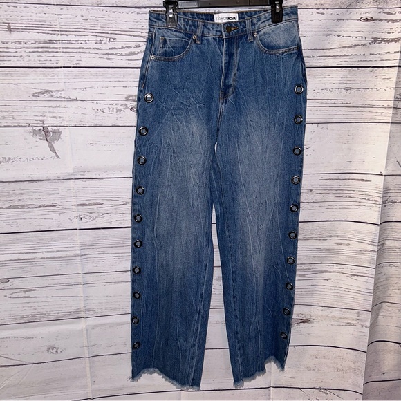 Fashion Nova Jeans - Picture 1 of 4